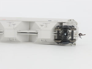 HO Scale Athearn Genesis G4256 CGOX Cargill #2 3-Bay Covered Hopper #1064