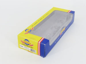 HO Scale Athearn Genesis G4256 CGOX Cargill #2 3-Bay Covered Hopper #1064