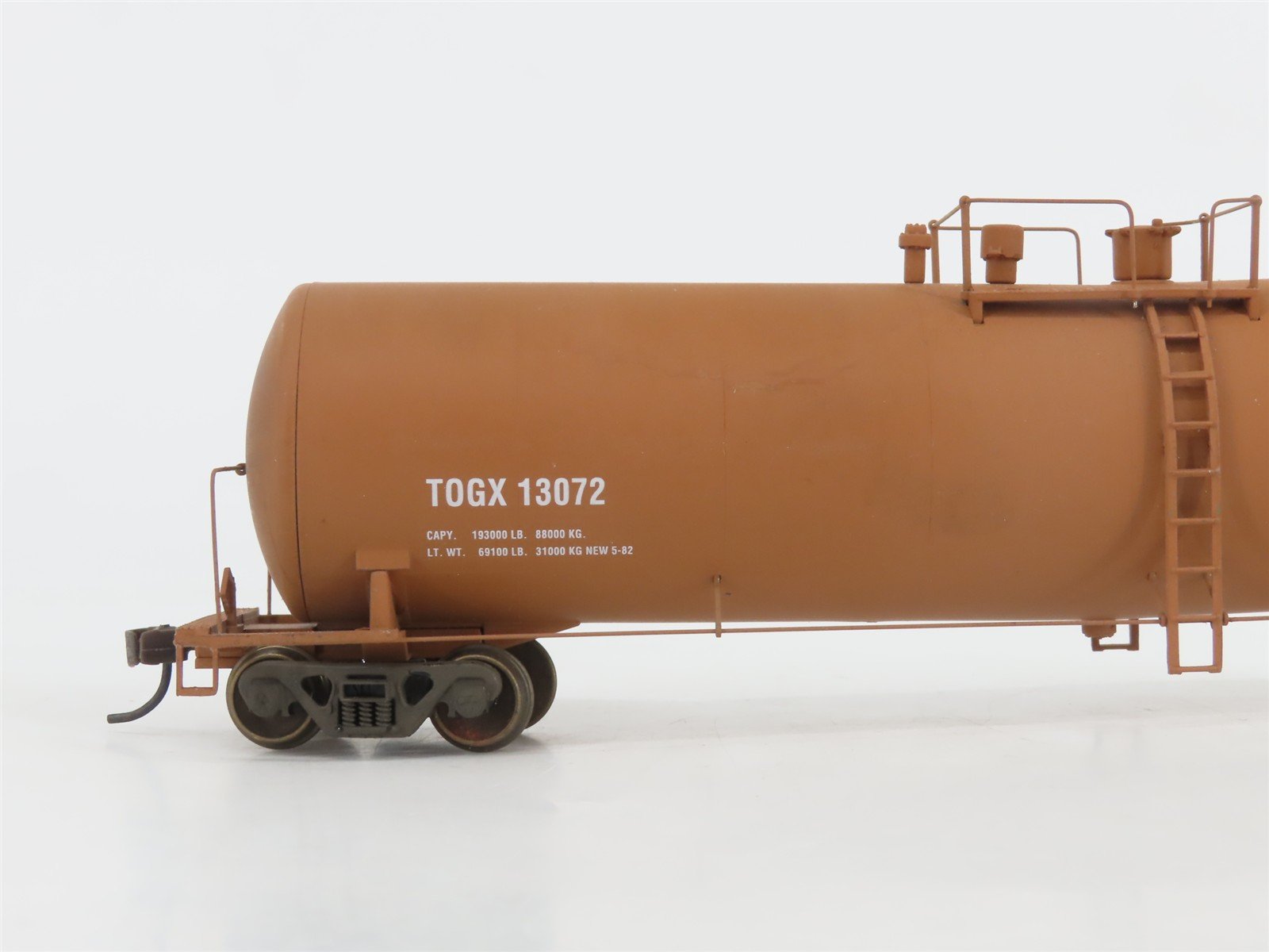 HO Scale Walthers 932-7260 TOGX (Gulf) 23K Gallon Funnel Flow Tank Car #13072