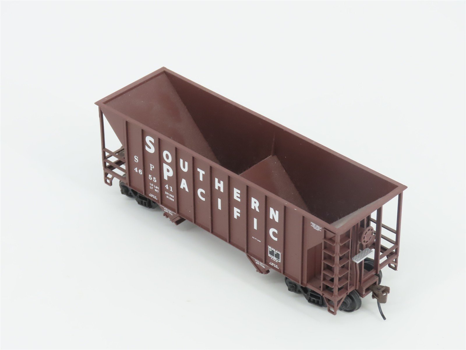 HO Scale Walthers 932-27403 SP Southern Pacific 2-Bay Open Hopper 2-Pack