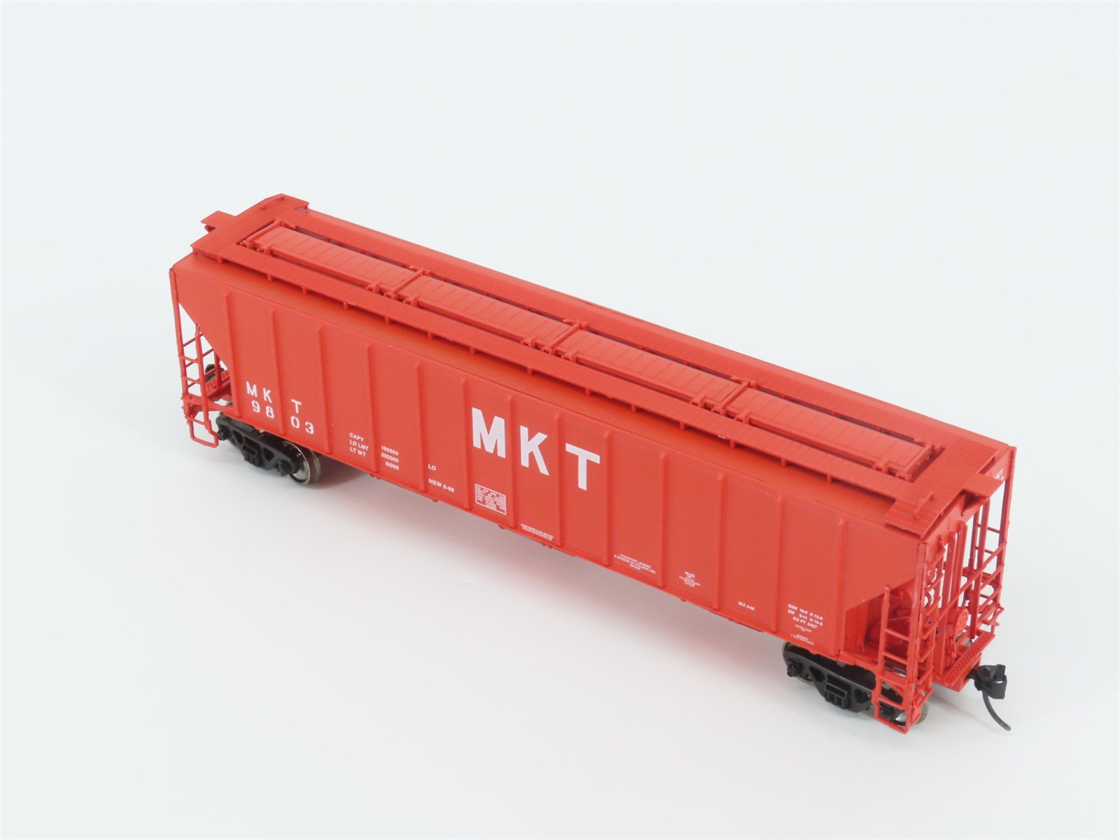 HO Scale Life-Like Proto 2000 Series 23385 MKT 3-Bay Covered Hopper #9803