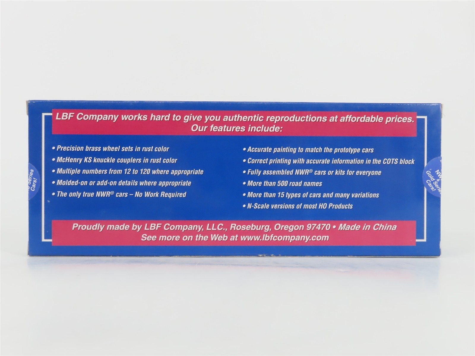 HO Scale LBF Company Gold Series 2102 DM&E 3-Bay Covered Hopper #51005 - SEALED