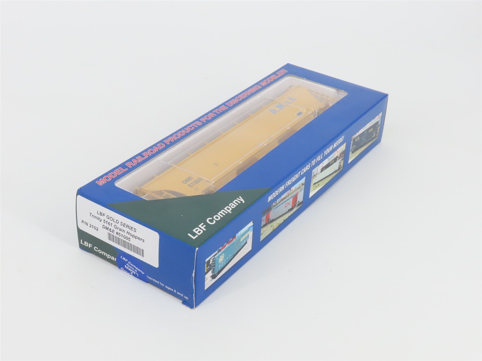 HO Scale LBF Company Gold Series 2102 DM&E 3-Bay Covered Hopper #51005 - SEALED