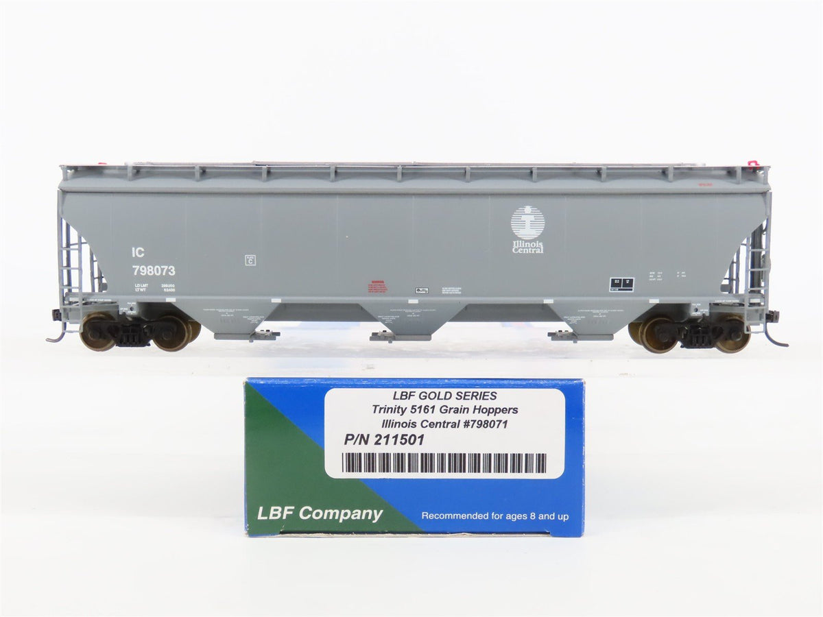 HO Scale LBF Gold 211501 IC Illinois Central 5161 3-Bay Covered Hopper #798073
