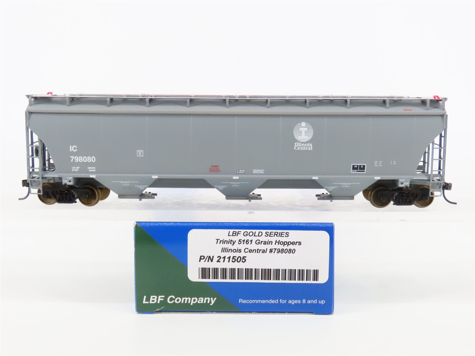 HO Scale LBF Gold 211505 IC Illinois Central 5161 3-Bay Covered Hopper #798080