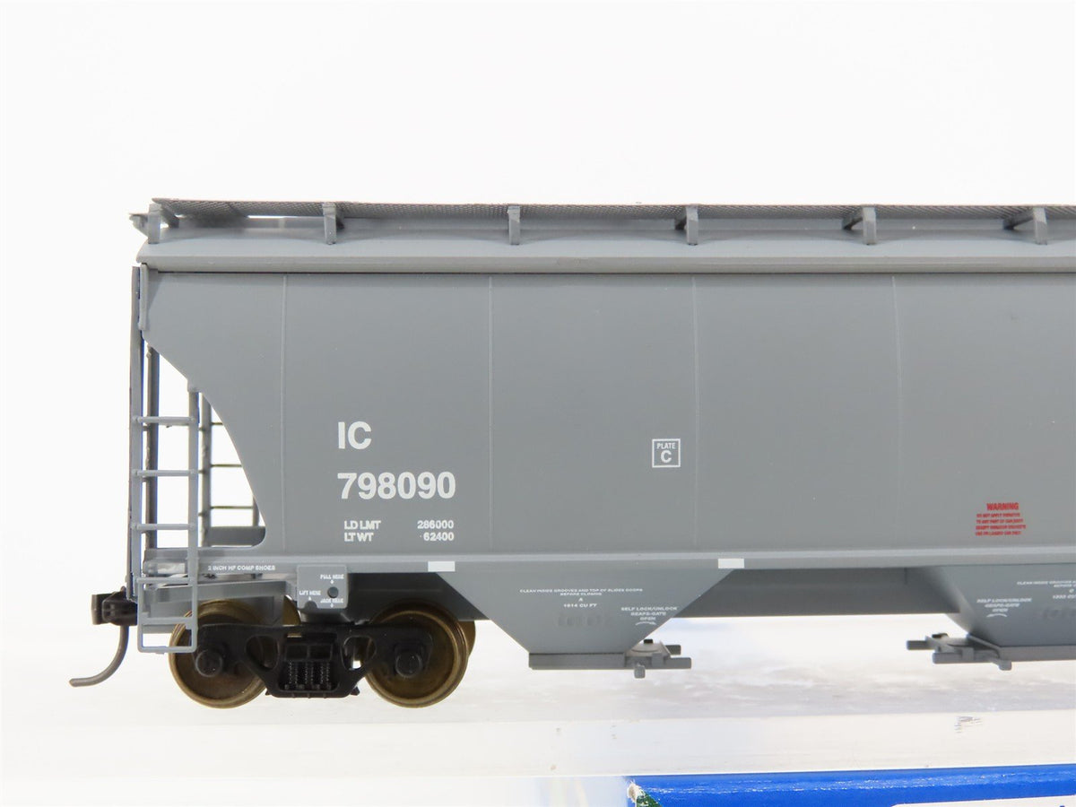 HO Scale LBF Gold 211510 IC Illinois Central 5161 3-Bay Covered Hopper #798090