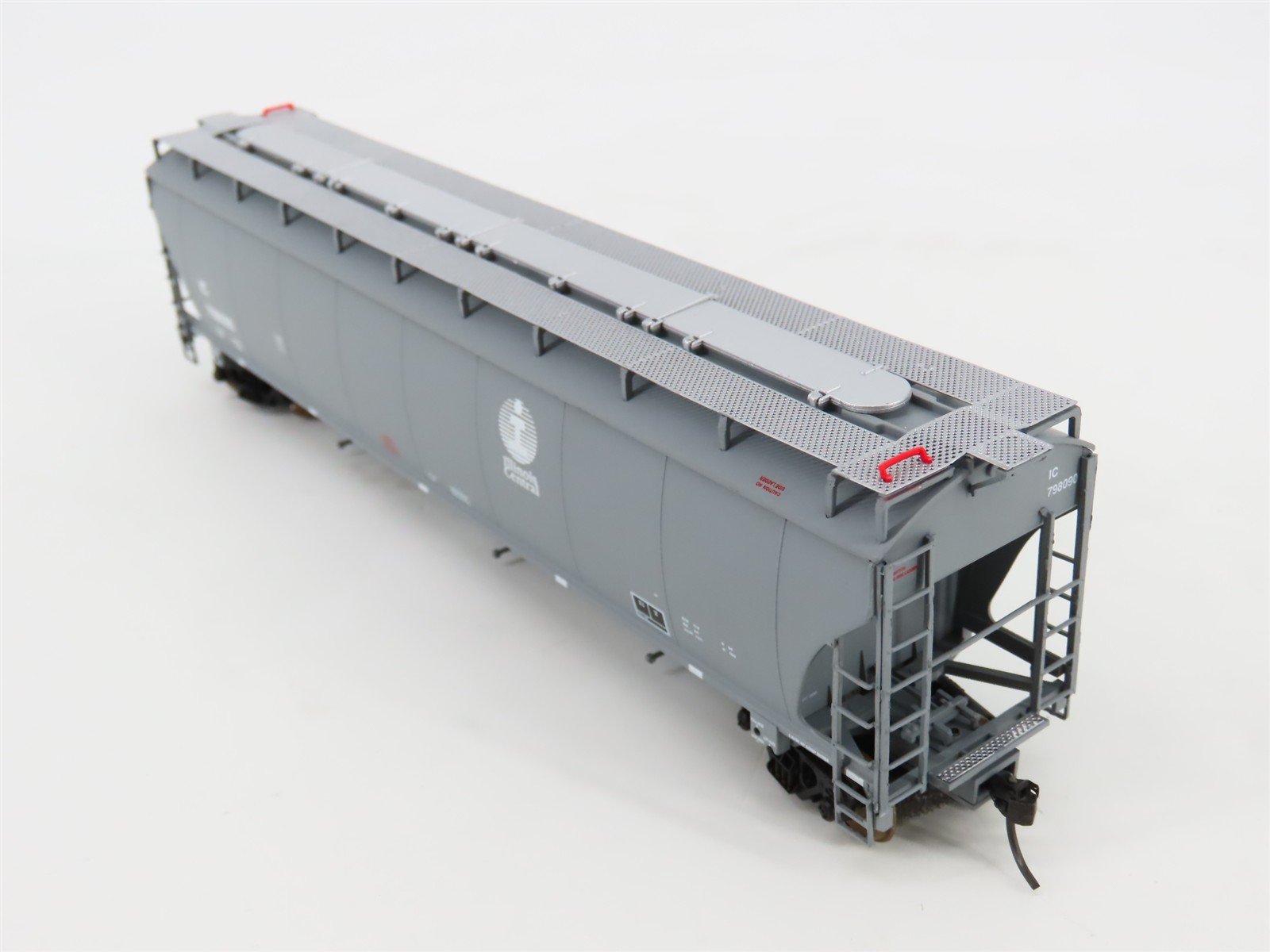 HO Scale LBF Gold 211510 IC Illinois Central 5161 3-Bay Covered Hopper #798090