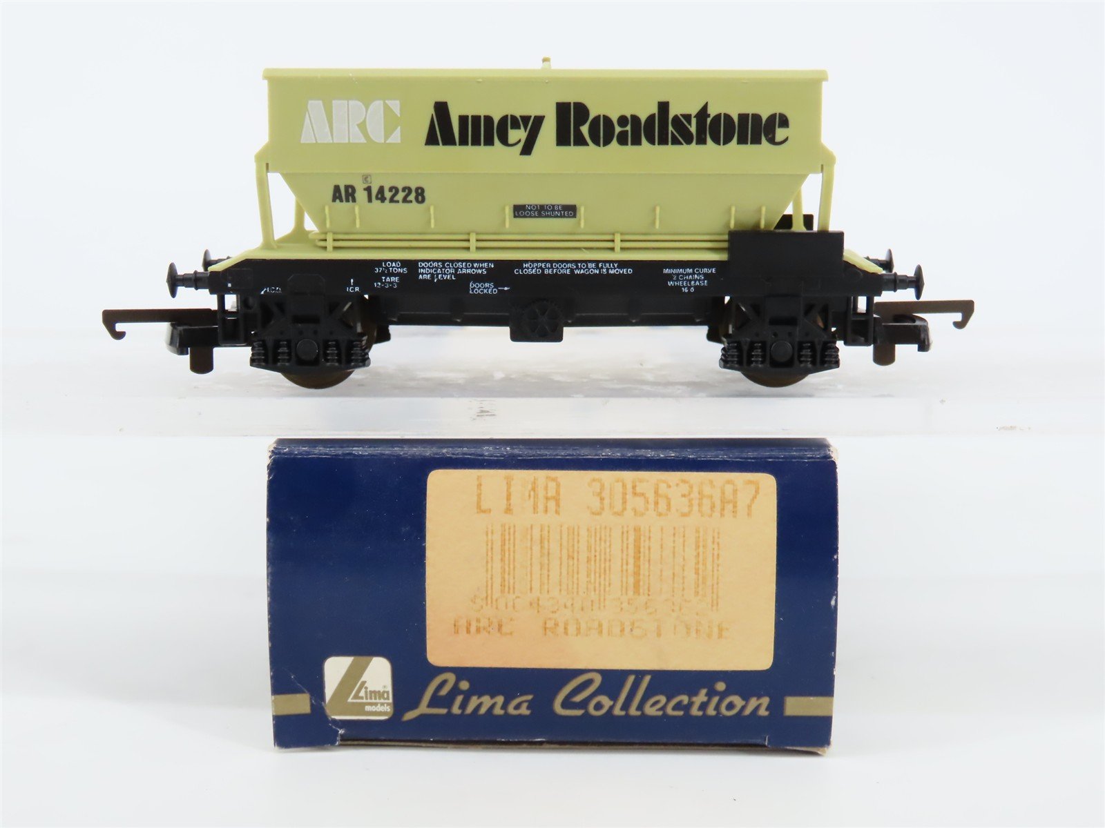 HO Scale Lima 305636A7 ARC Amey Roadstone Open Hopper Wagon