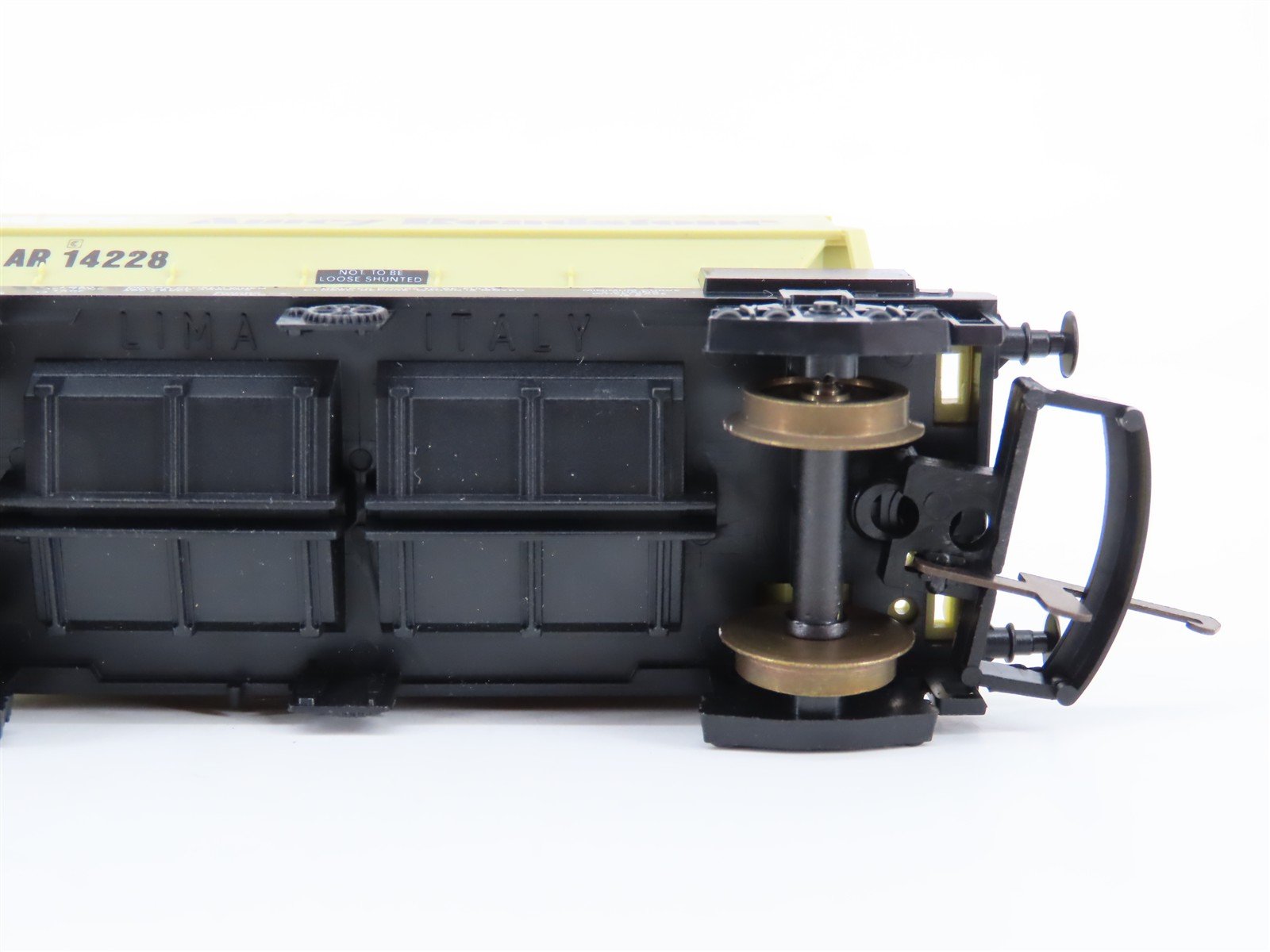 HO Scale Lima 305636A7 ARC Amey Roadstone Open Hopper Wagon