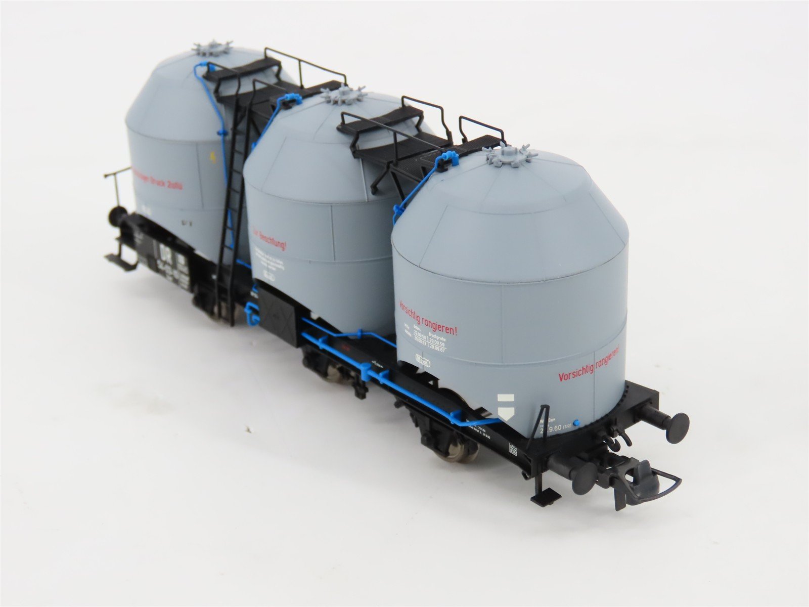 HO Scale Roco 47320 DR Deutsche Reichsbahn 3-Axle Coal Dust Wagon #540310