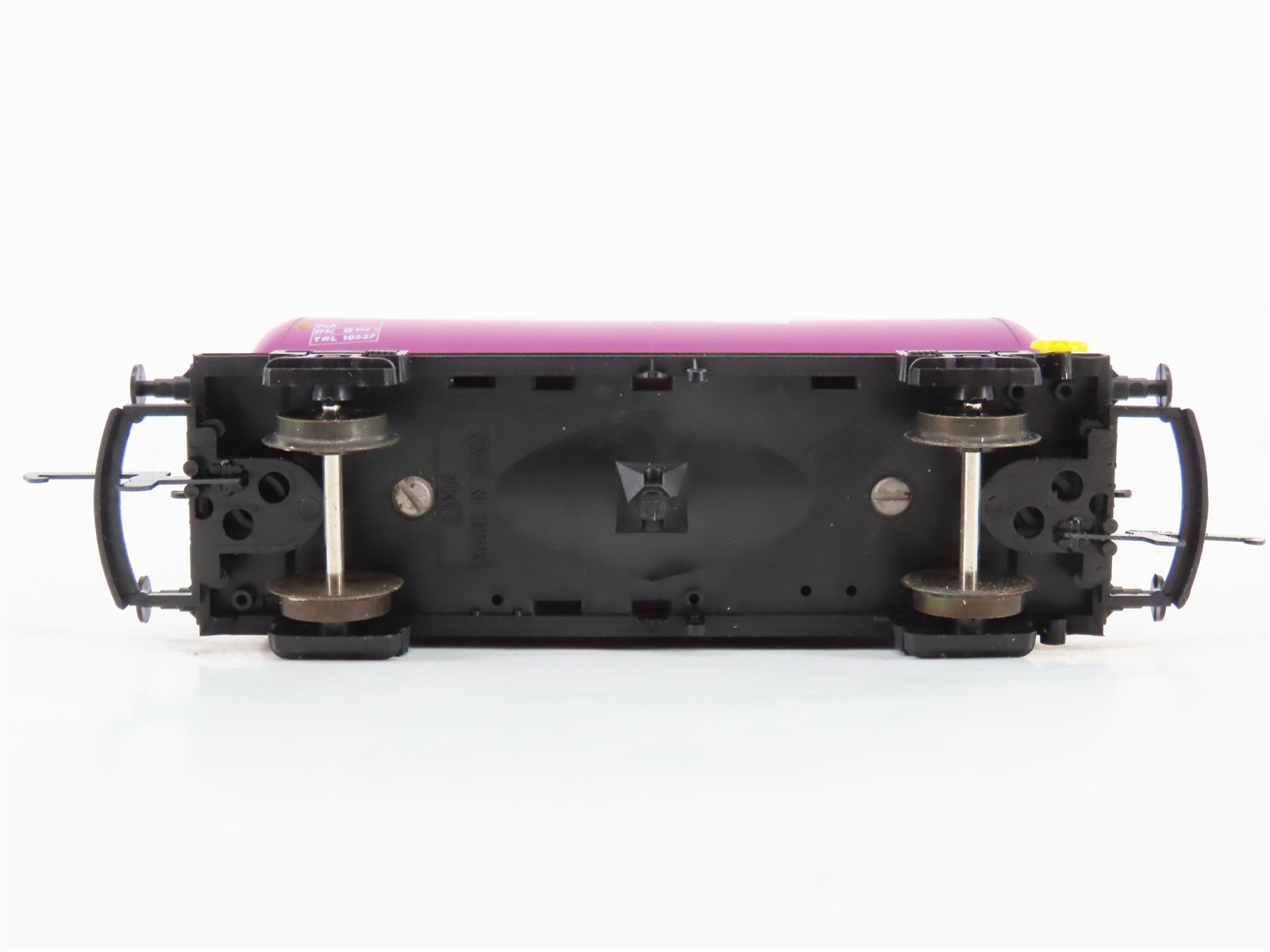 HO Scale Lima 305605A1 Lever Brothers Tiger Tankcar #10537