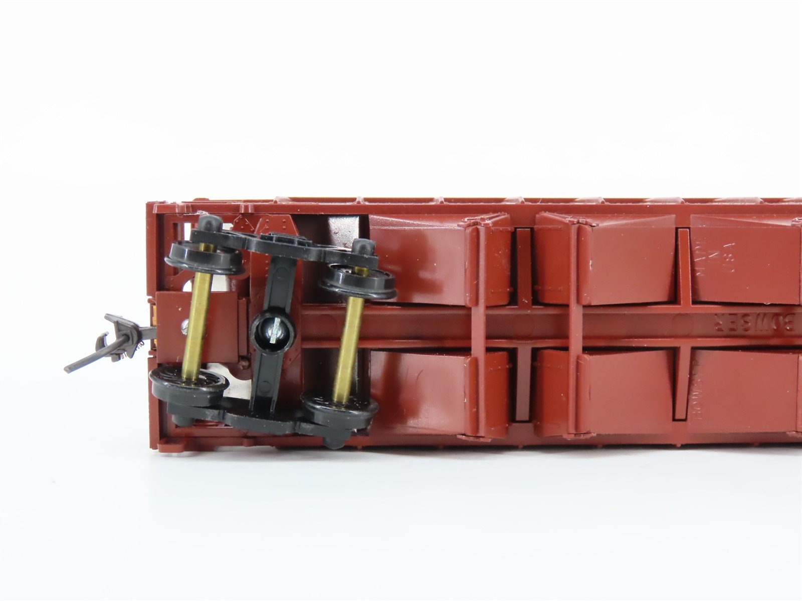 HO Scale Bowser 54052 PRR Pennsylvania 4-Bay Hopper Car #924096 w/Coal Load