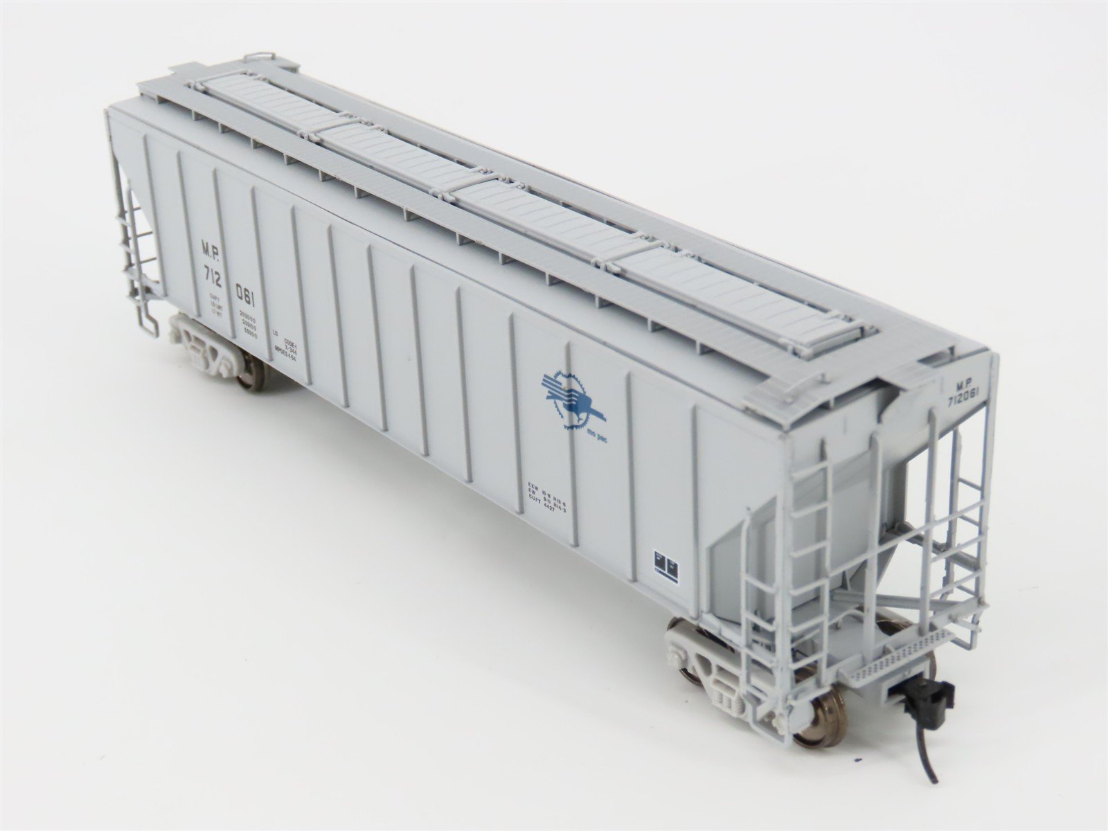 HO Proto 2000 30112 MP Missouri Pacific PS2-CD 3-Bay Covered Hopper #712061