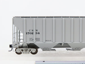 HO Scale Proto 2000 30100 CNW Railway PS2-CD 3-Bay Covered Hopper #170234