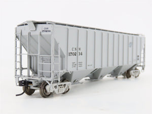 HO Scale Proto 2000 30100 CNW Railway PS2-CD 3-Bay Covered Hopper #170234