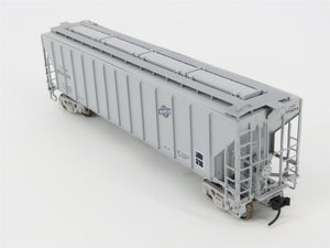 HO Scale Proto 2000 30100 CNW Railway PS2-CD 3-Bay Covered Hopper #170234
