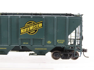 HO Scale Proto 2000 21874 CNW Railway PS2-CD 3-Bay Covered Hopper #170172