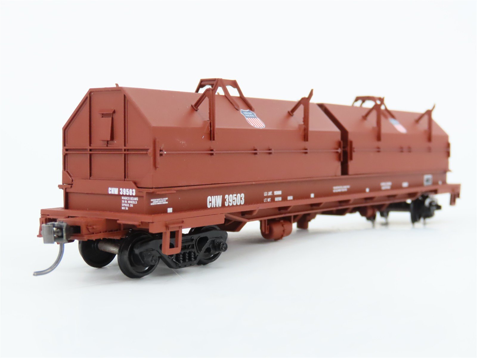 HO Scale Walthers 932-3891 CNW/UP Union Pacific Cushion Coil Car #39503