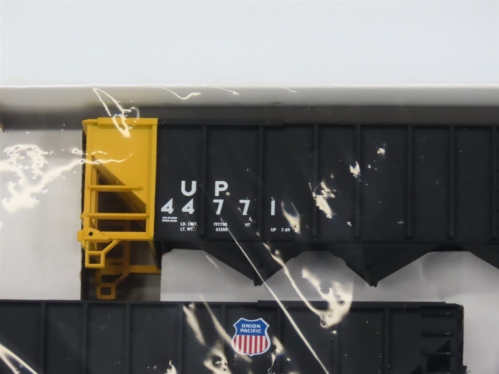 HO Scale Walthers 932-4938 UP Union Pacific 100-Ton 4-Bay Hopper Kits 6-Pack