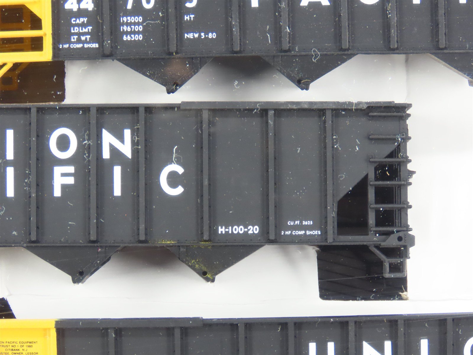 HO Scale Walthers 932-4932 UP Union Pacific 100-Ton 4-Bay Hopper Kits 6-Pack #3