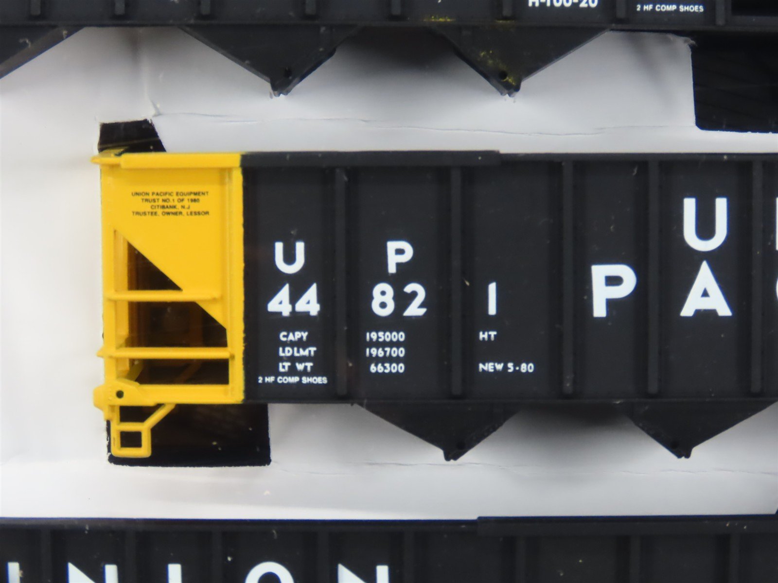 HO Scale Walthers 932-4932 UP Union Pacific 100-Ton 4-Bay Hopper Kits 6-Pack #3