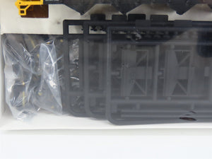 HO Scale Walthers 932-4932 UP Union Pacific 100-Ton 4-Bay Hopper Kits 6-Pack #1