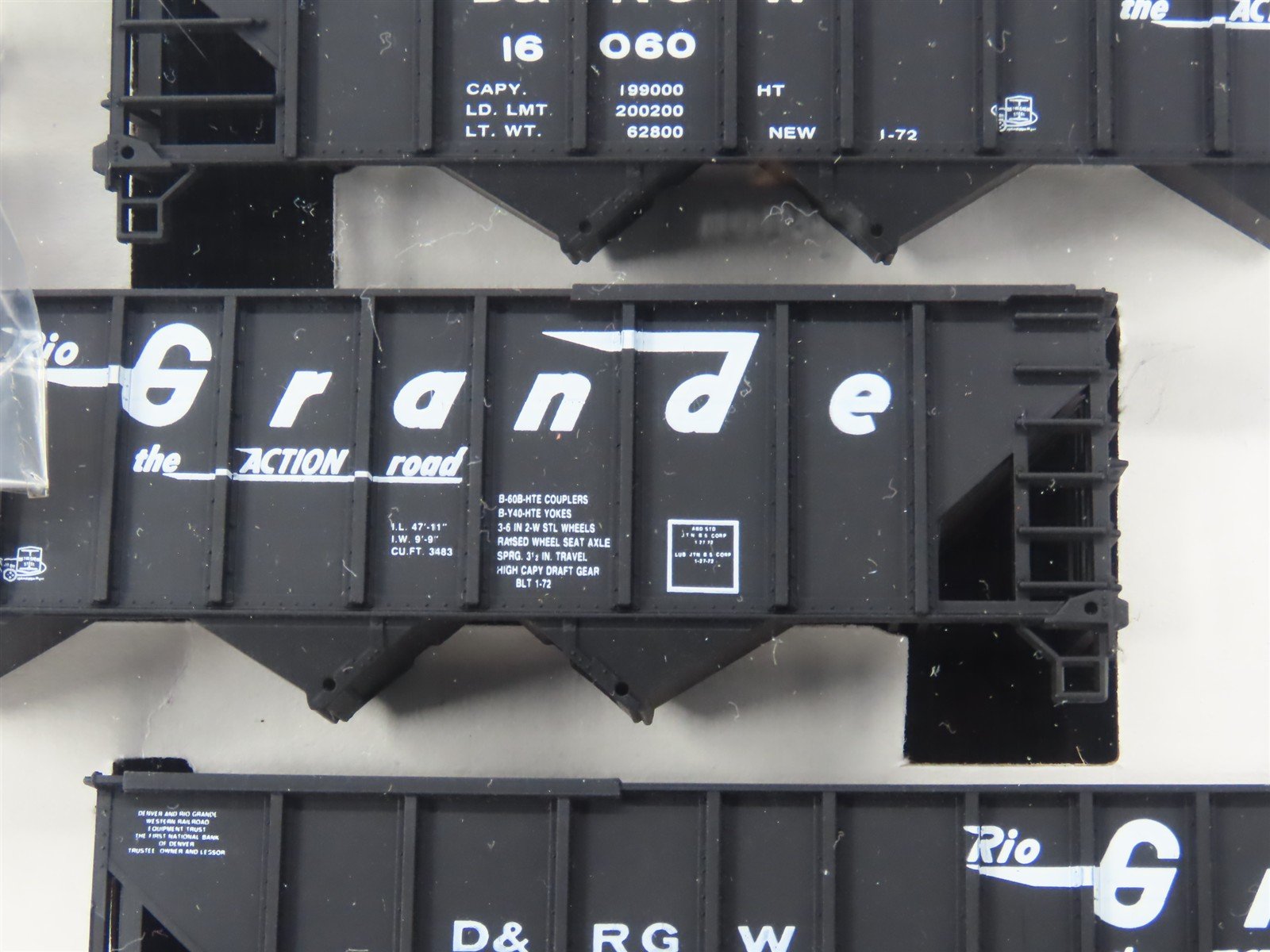 HO Scale Walthers 932-4933 DRGW Rio Grande 100-Ton 4-Bay Hopper Kits 6-Pack #1
