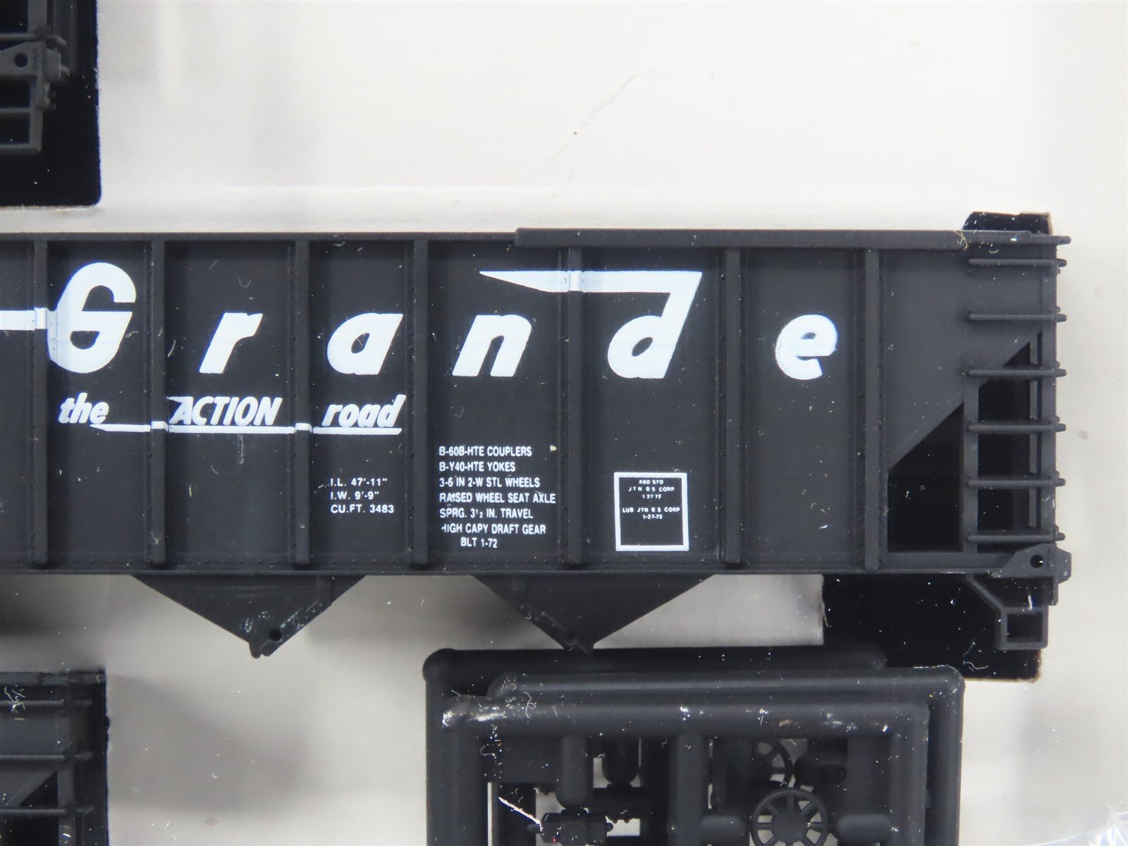 HO Scale Walthers 932-4933 DRGW Rio Grande 100-Ton 4-Bay Hopper Kits 6-Pack #1