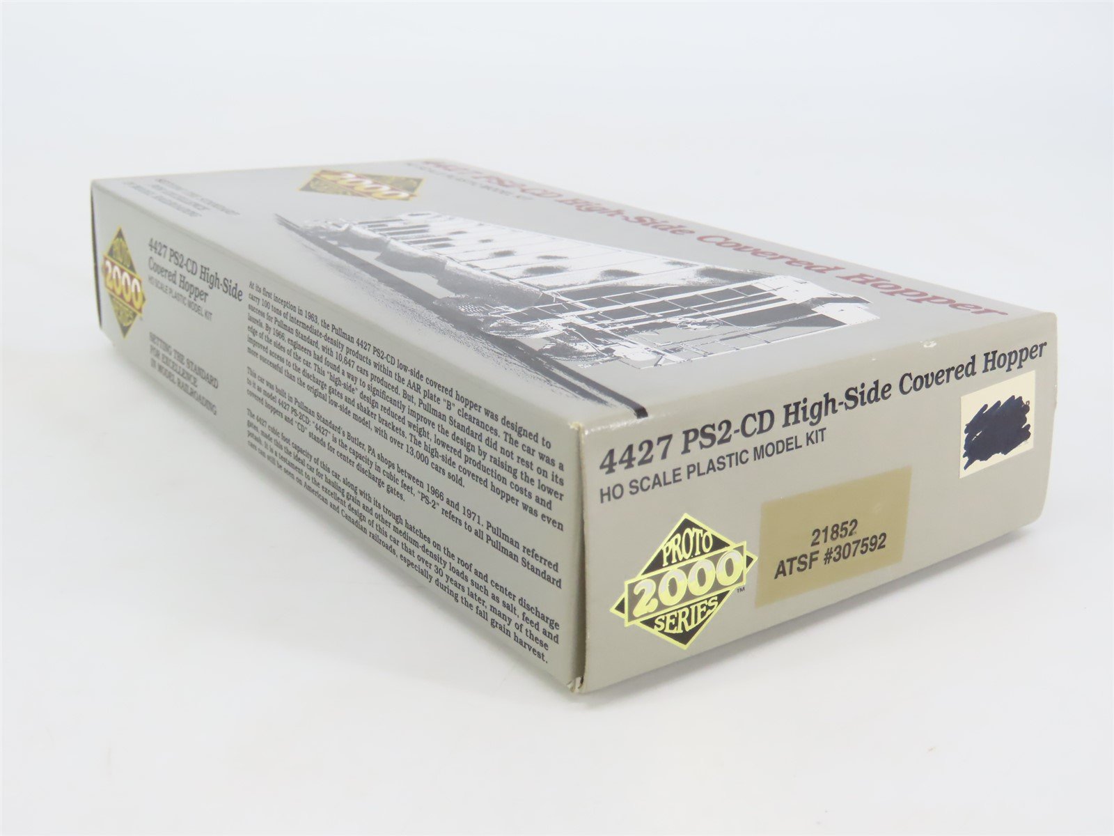 HO Scale PROTO 2000 Kit #21852 ATSF Santa Fe 3-Bay Covered Hopper #307592