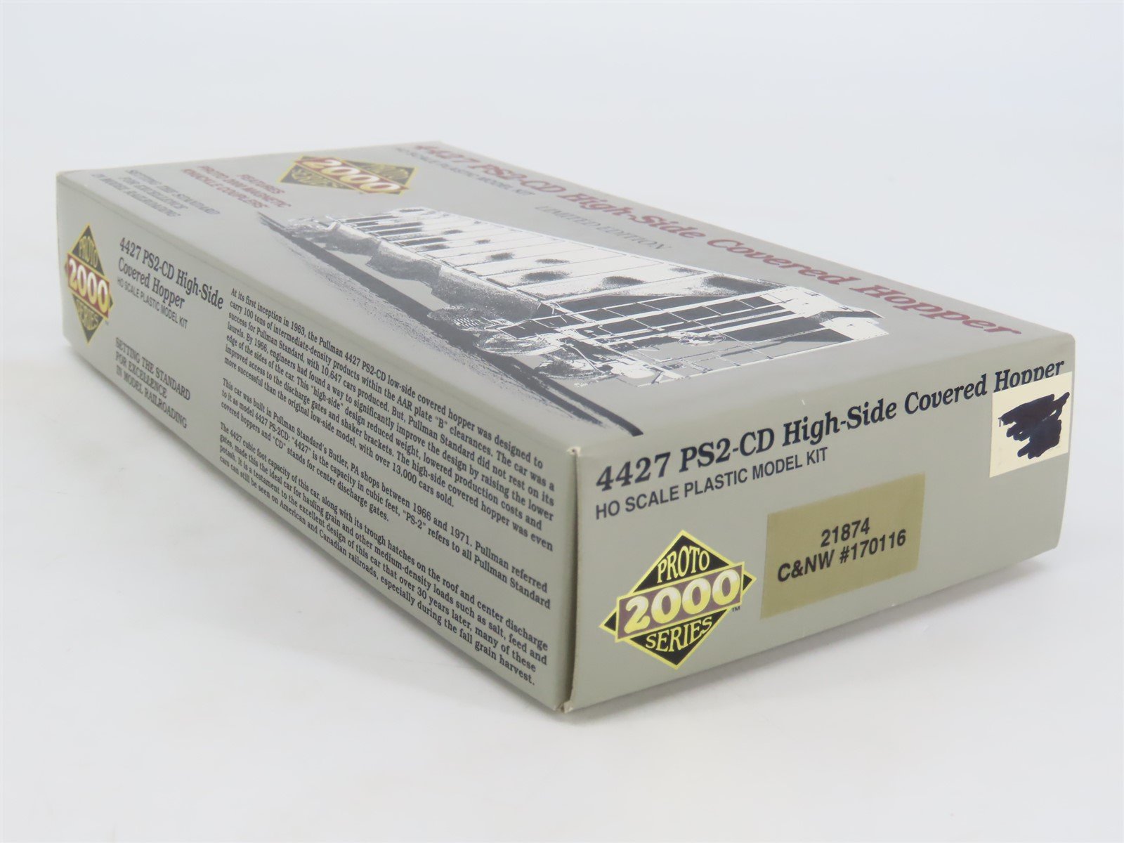 HO Scale PROTO 2000 Kit #21874 C&NW Chicago & North Western 3-Bay Hopper #170116