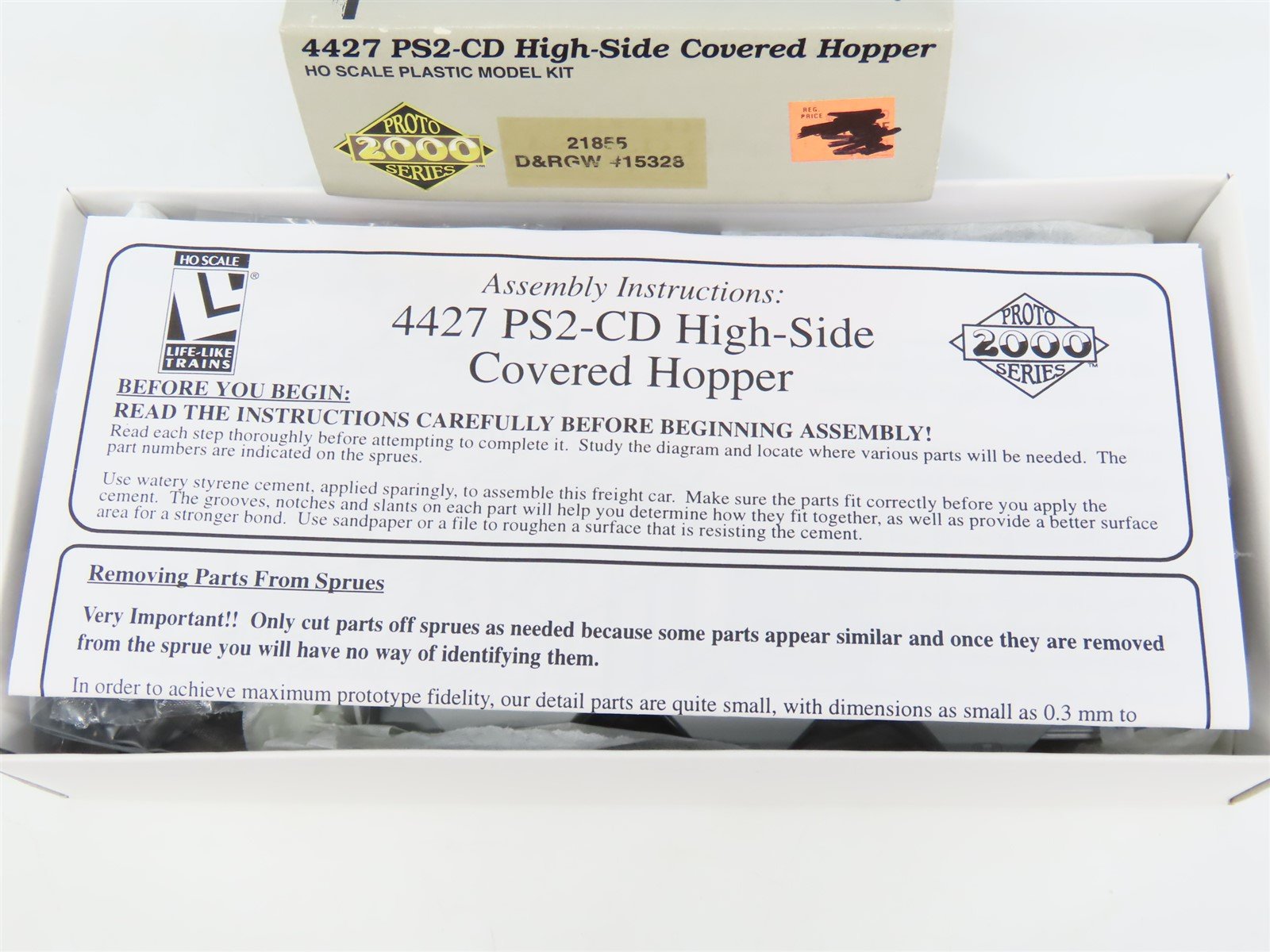 HO Scale PROTO 2000 Kit #21855 D&RGW Rio Grande 3-Bay Covered Hopper #15328