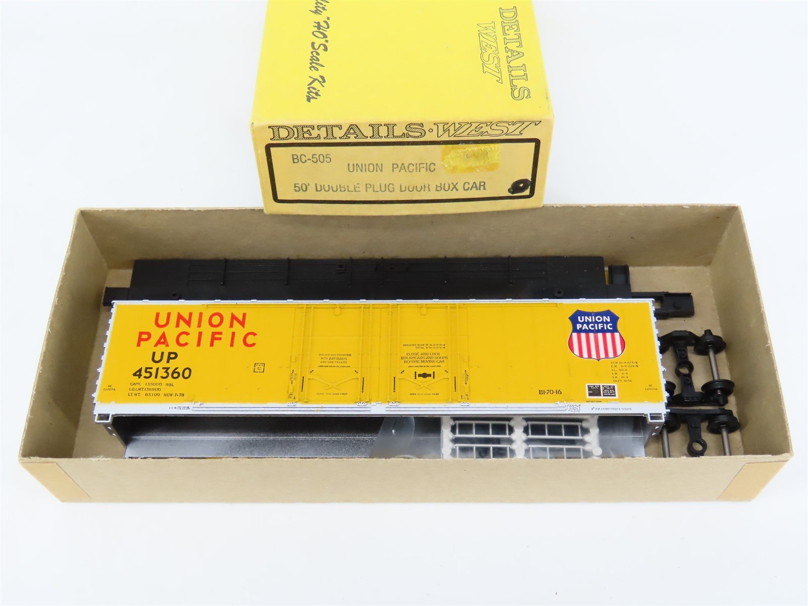 HO Scale Details West Kit BC-505 UP Union Pacific 50' Plug Door Box Car #451360