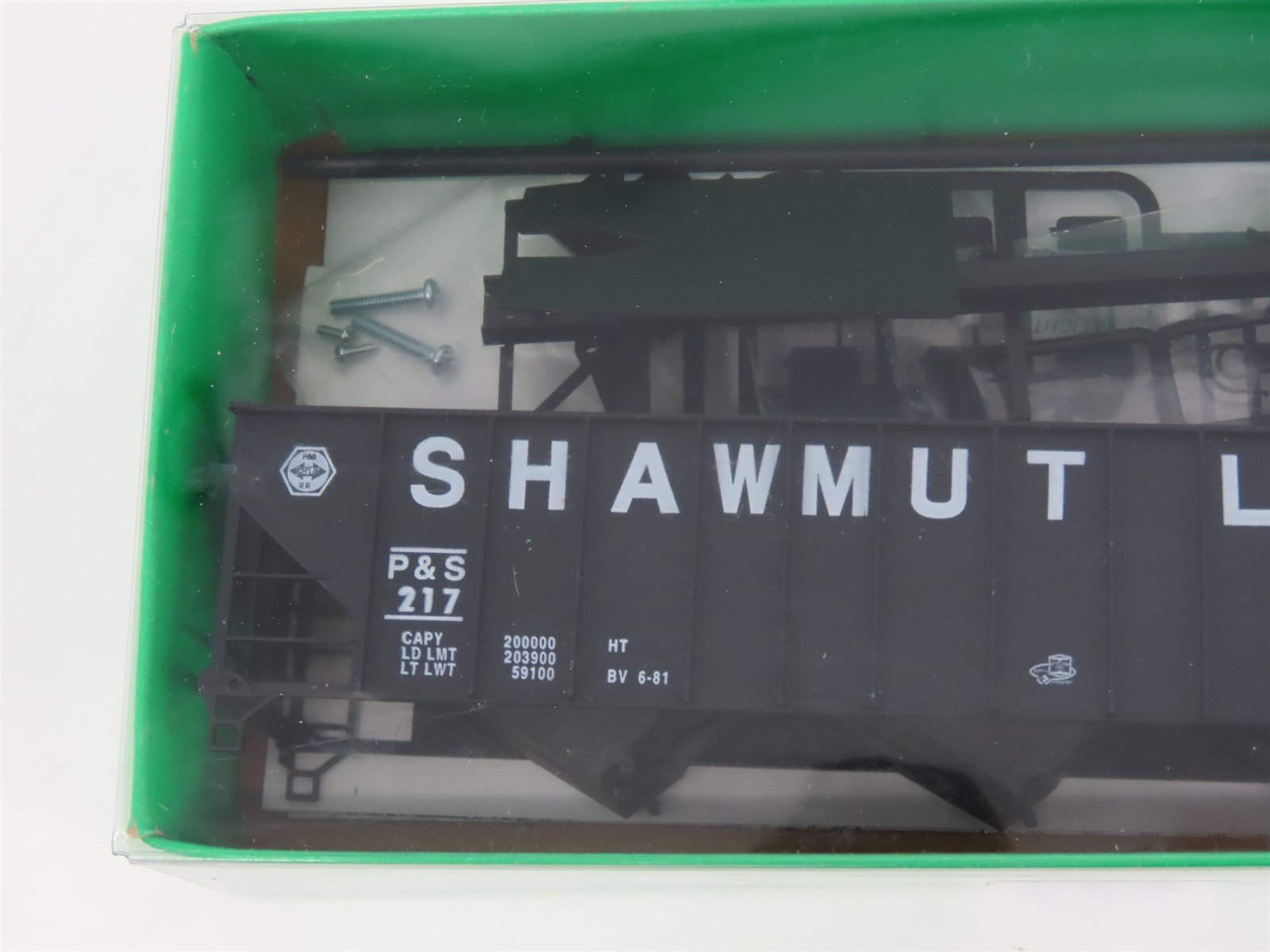 HO Scale Bowser Kit #55106 P&S Shawmut Line 3-Bay Open Hopper #217 - Sealed