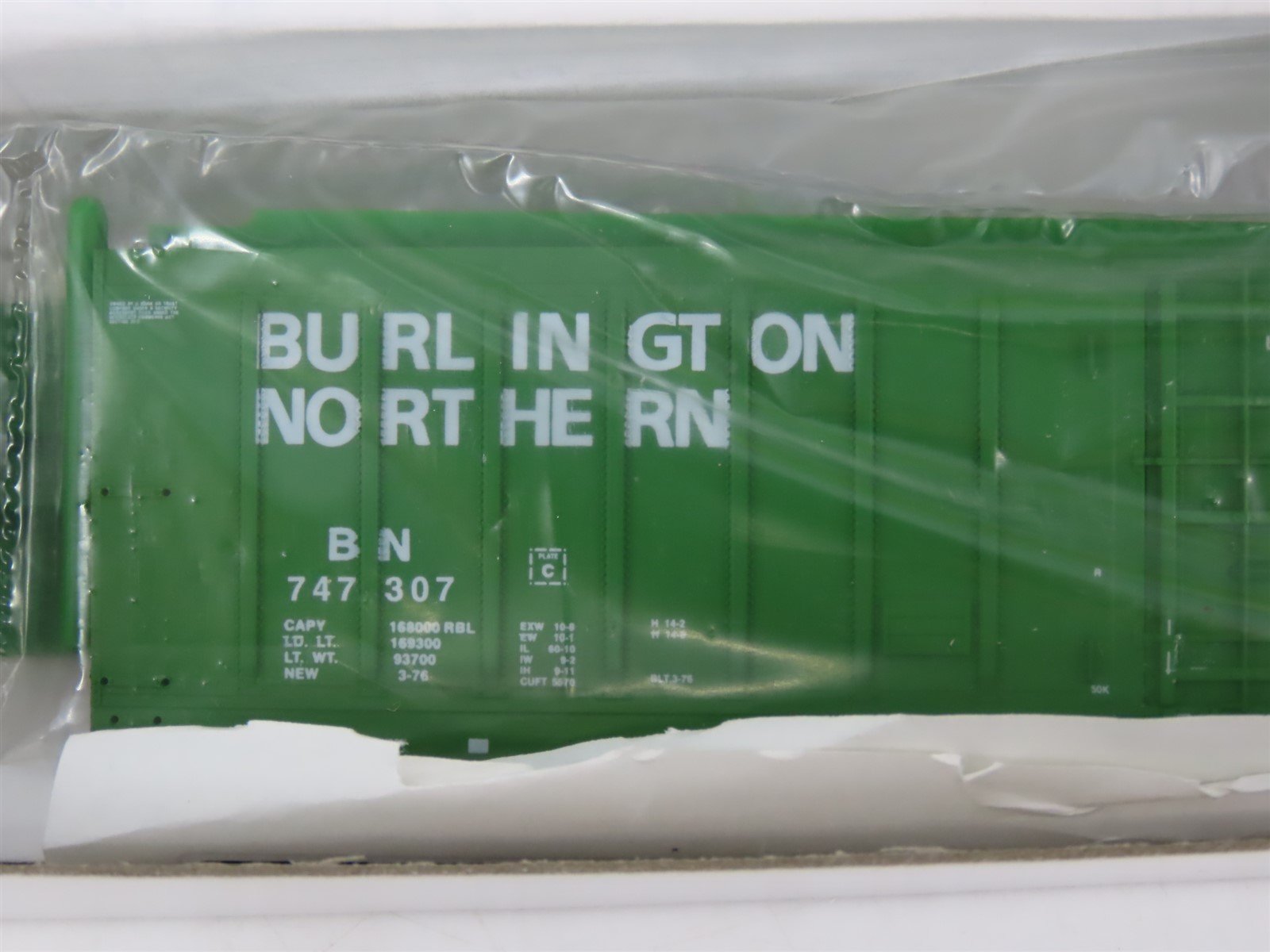 HO Scale Eel River Models Kit ERM-1004 BN Burlington Northern Box Car #747307