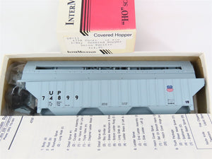 HO Scale InterMountain Kit UP-11 UP Union Pacific 3-Bay Covered Hopper #74899