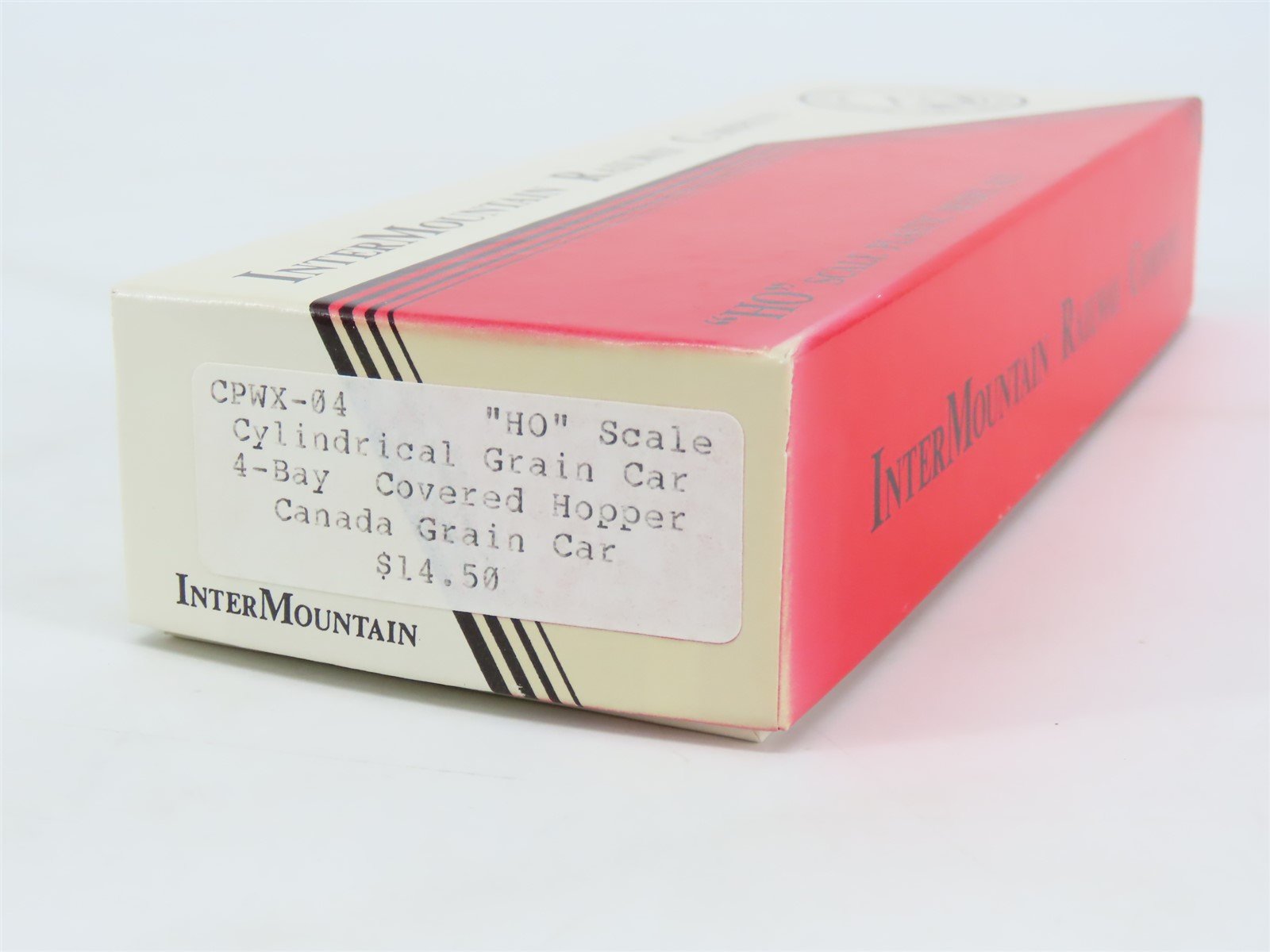 HO Scale InterMountain Kit CPWX-04 CPWX Canada 4-Bay Grain Hopper #606451