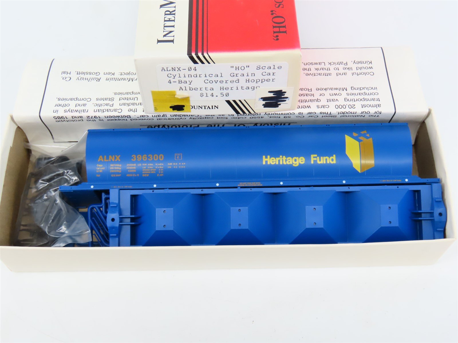 HO Scale InterMountain Kit ALNX-04 ALNX Heritage Fund 4-Bay Hopper #396300