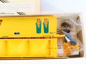 HO Scale InterMountain Kit SCOX-01 SCOX Scoular 4-Bay Covered Grain Hopper #1404