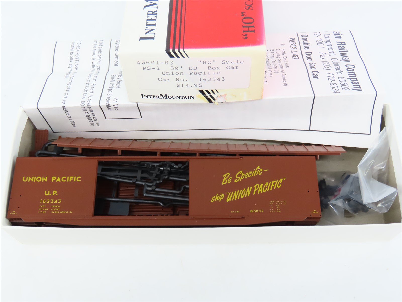 HO Scale InterMountain Kit 40601-03 UP Union Pacific 50' Box Car #162343