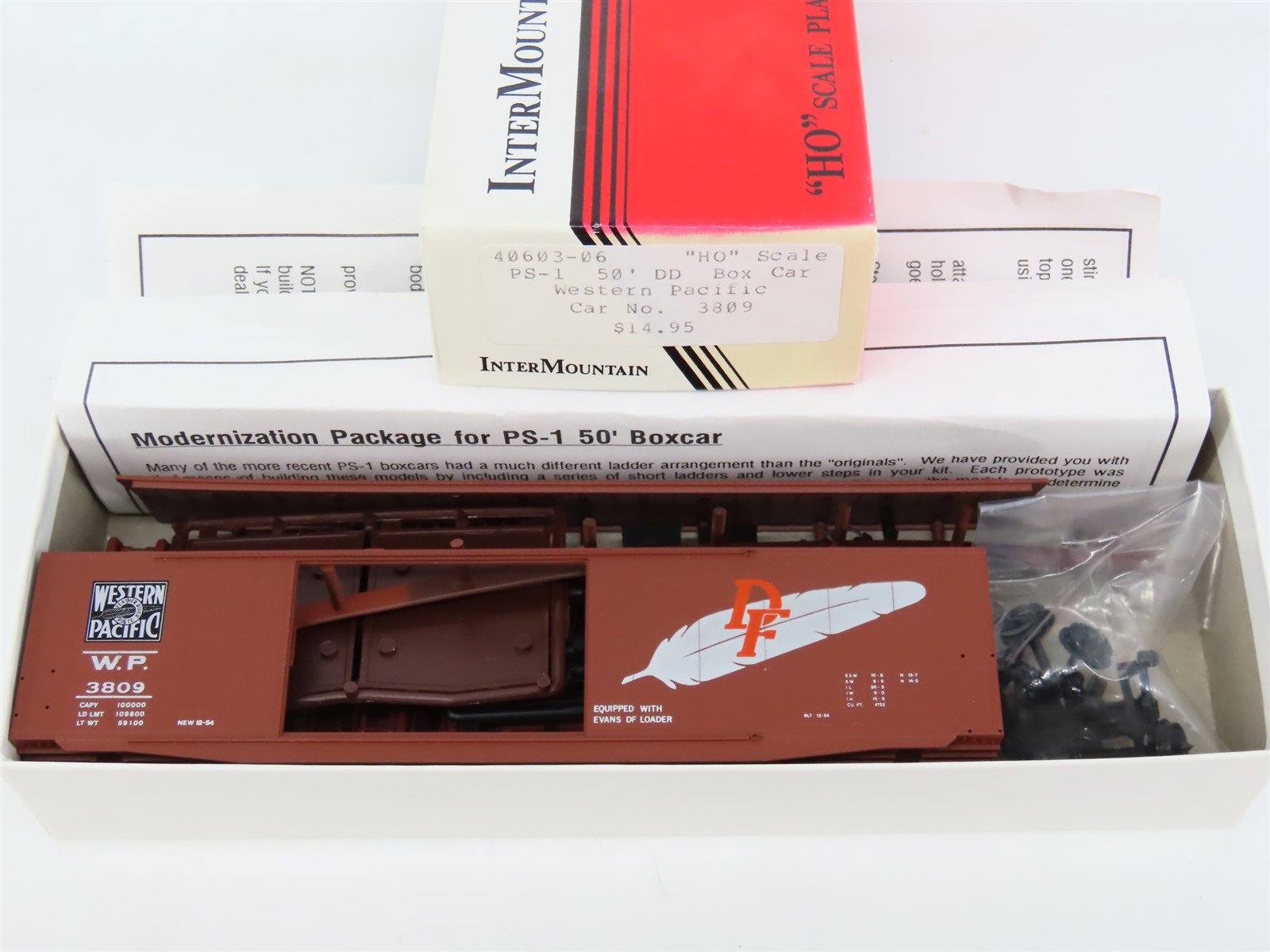 HO Scale InterMountain Kit 40603-06 WP Western Pacific Feather Box Car #3809