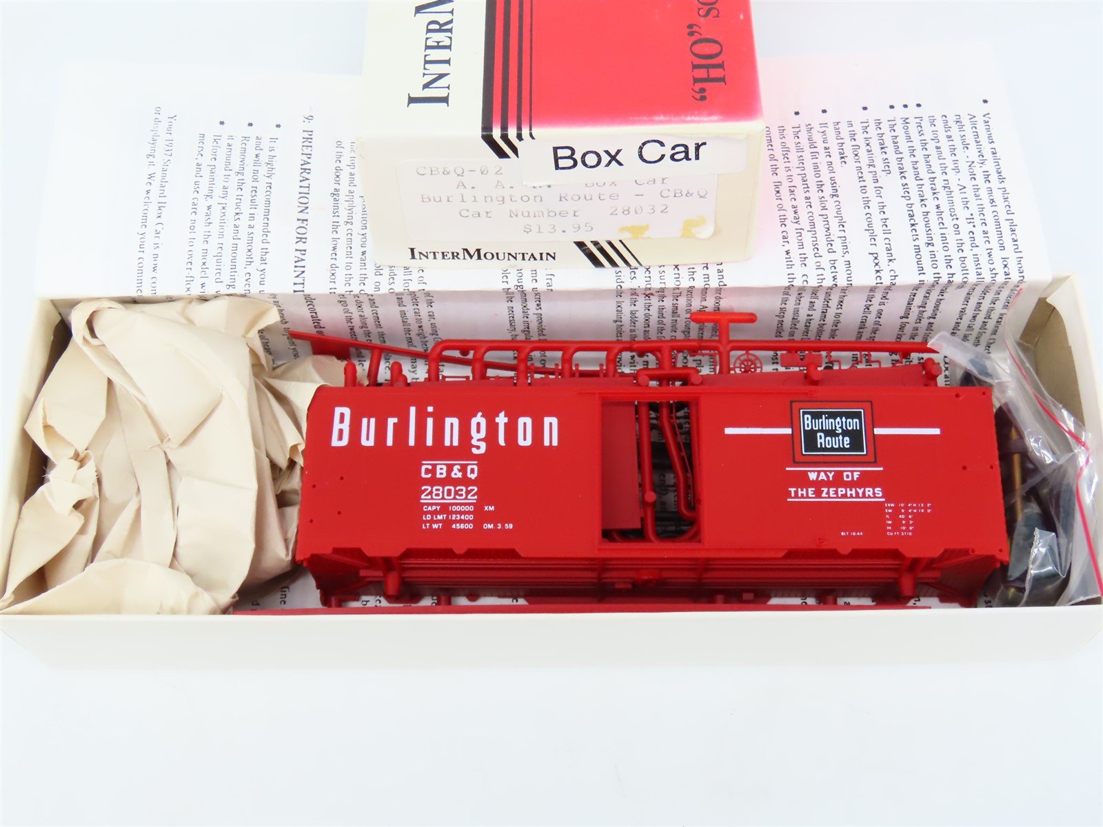 HO Scale InterMountain Kit CB&Q-02 CB&Q Burlington Route Box Car #28032