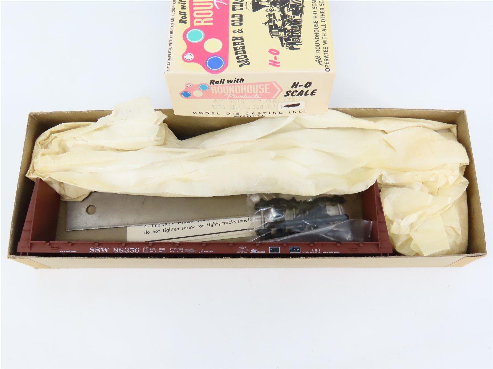 HO Scale Roundhouse Kit 1306 SSW Cotton Belt 60' Bulkhead Flat Car #88356