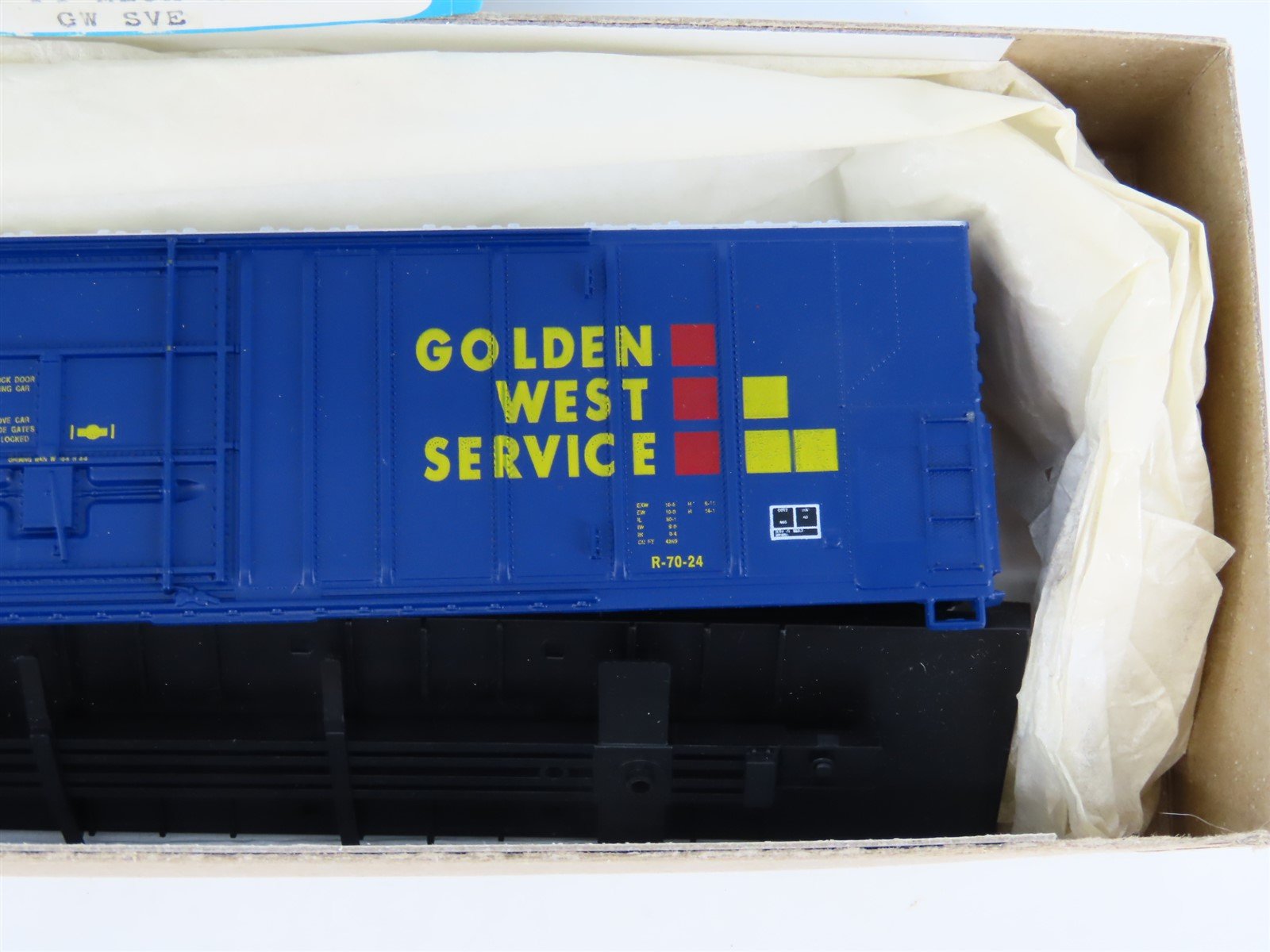 HO Scale Athearn Kit 5470 VCY Golden West Service 57' Mechanical Reefer #25055