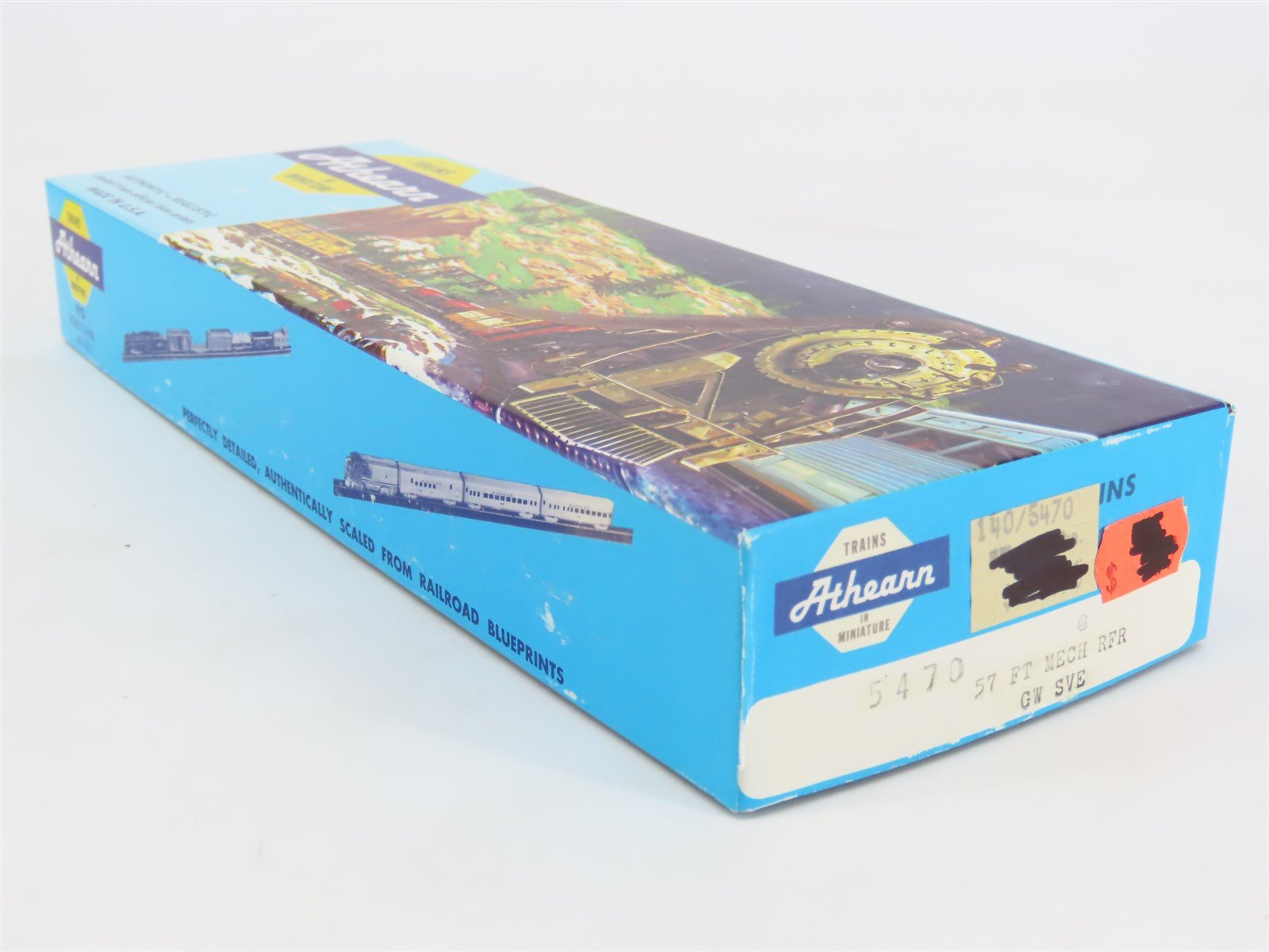 HO Scale Athearn Kit 5470 VCY Golden West Service 57' Mechanical Reefer #25055