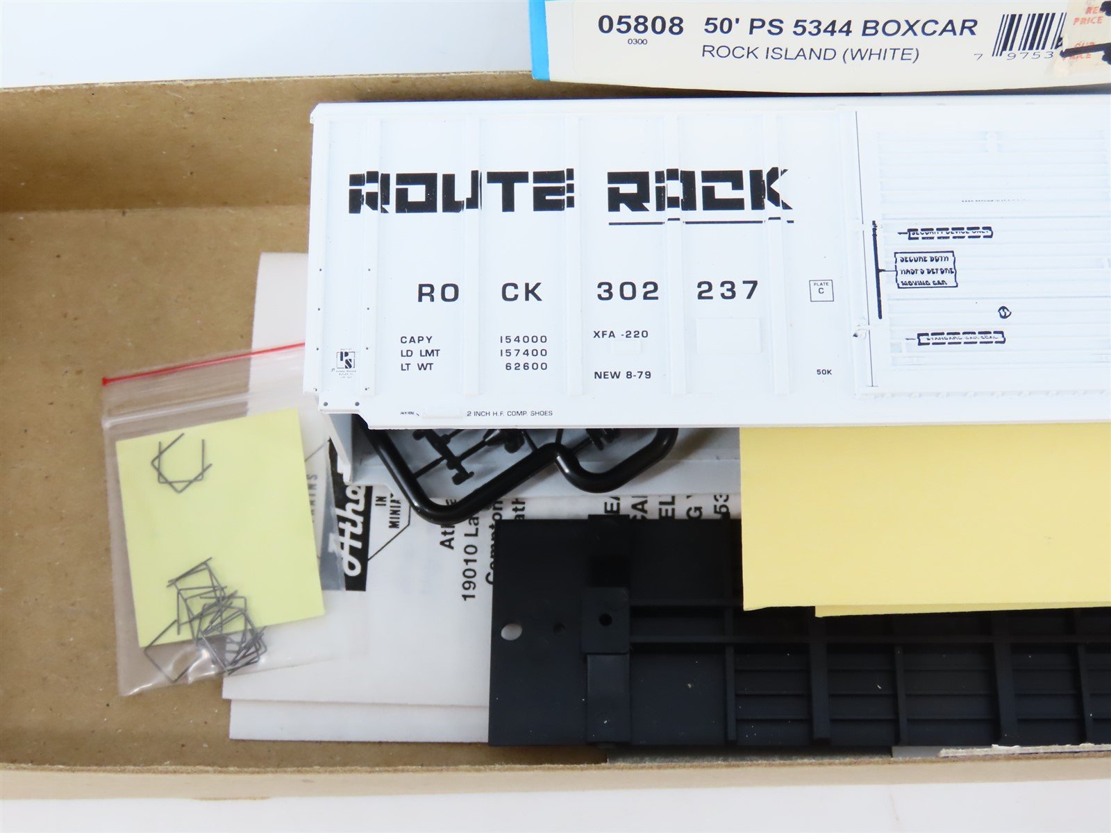 HO Scale Athearn Kit 05808 ROCK Route Rock 50' Single Door Box Car #302237