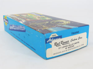 HO Scale Athearn Rail Runner Kit 211 LV Lehigh Valley 40' Box Car #62548