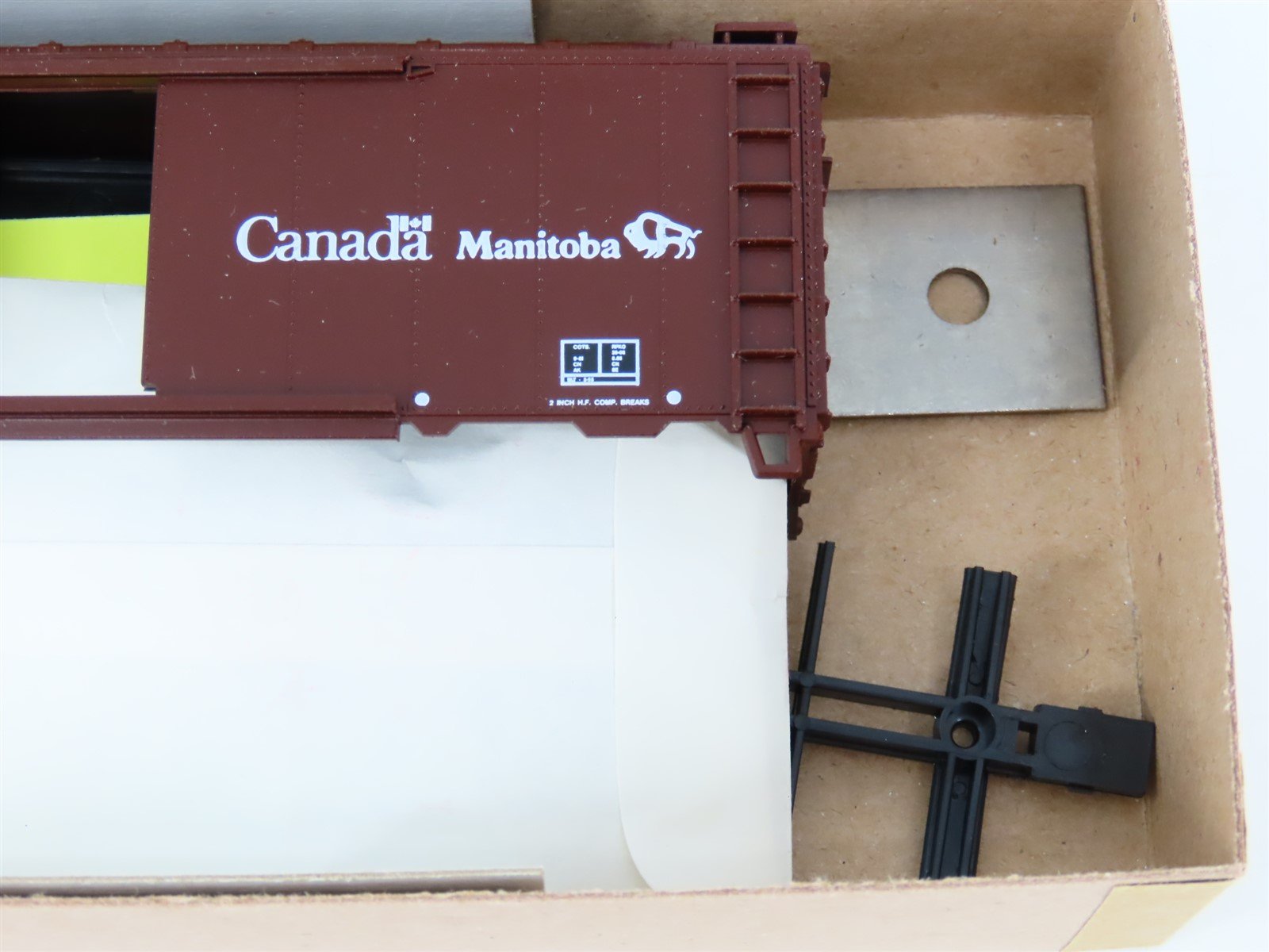 HO Scale Athearn H&D Kit 1-121 CN Canadian National 40' Manitoba Box Car #445525