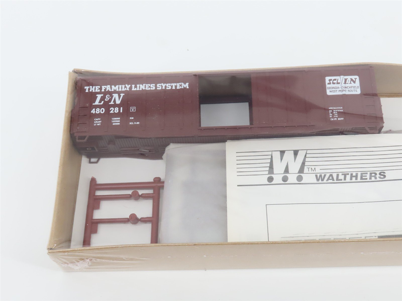 HO Scale Walthers Kit 932-4707 SCL/L&N Family Lines 50' Box Car #480281 - SEALED