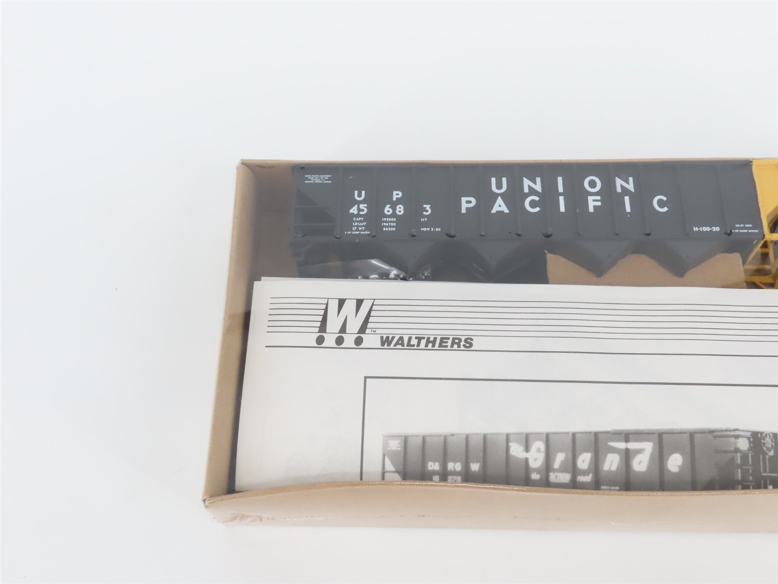 HO Scale Walthers Kit 932-4902 UP Union Pacific 4-Bay Hopper #45683 - SEALED