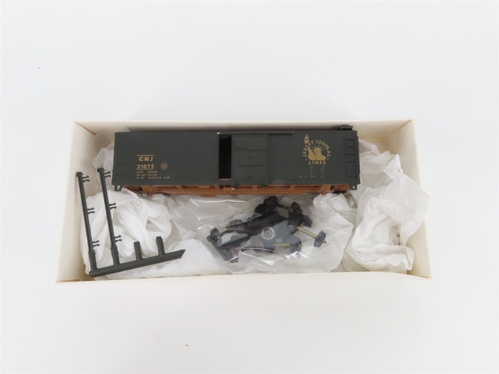 HO Scale Walthers Kit 932-2053 CNJ Jersey Central X-29 40' Box Car #21075